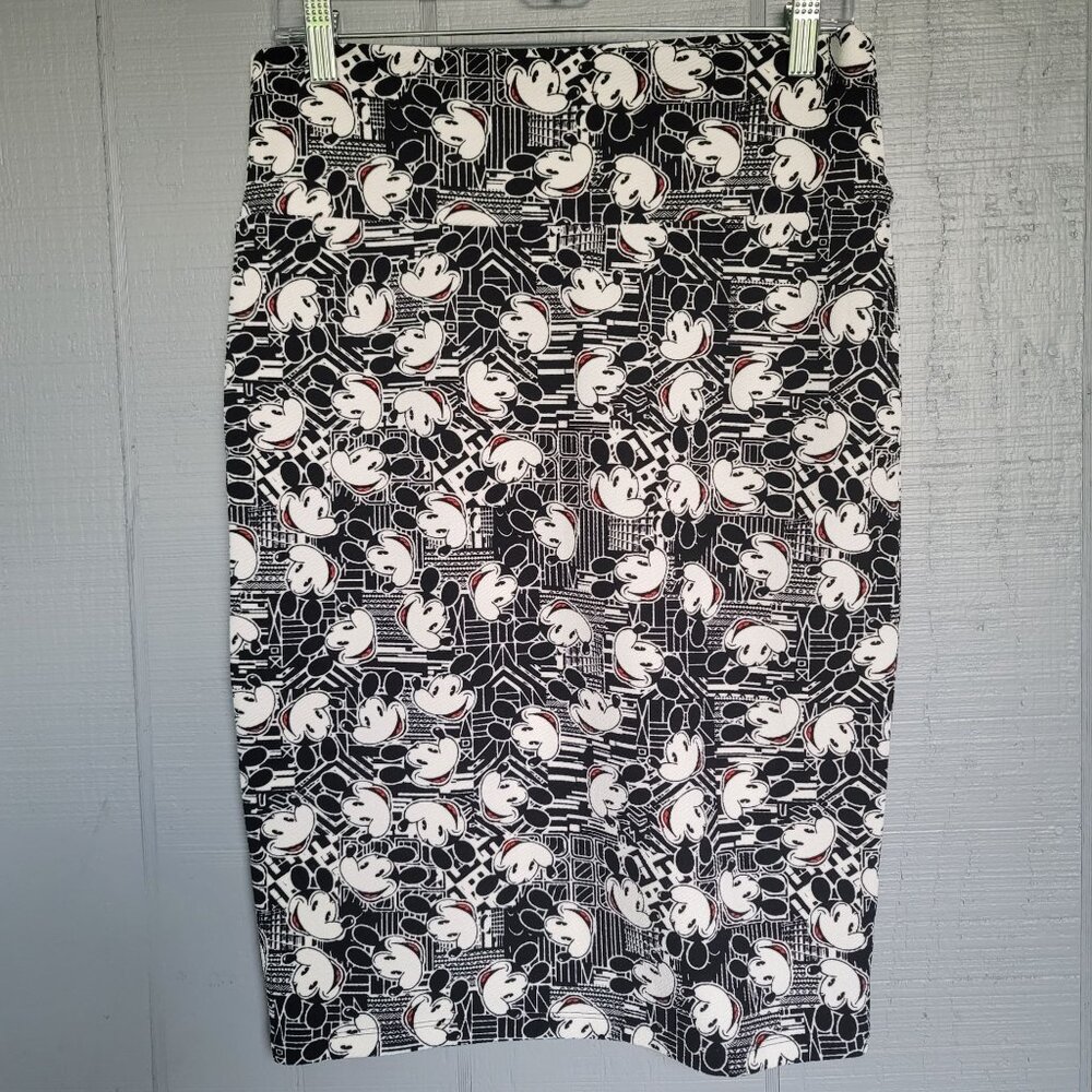 LuLaRoe Disney‎ Mickey Mouse Print Cassie Skirt. Size M